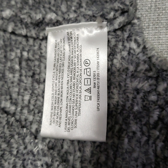 Orvis Chenille V-Neck Sweater, Color Gray Size S - Picture 8 of 15